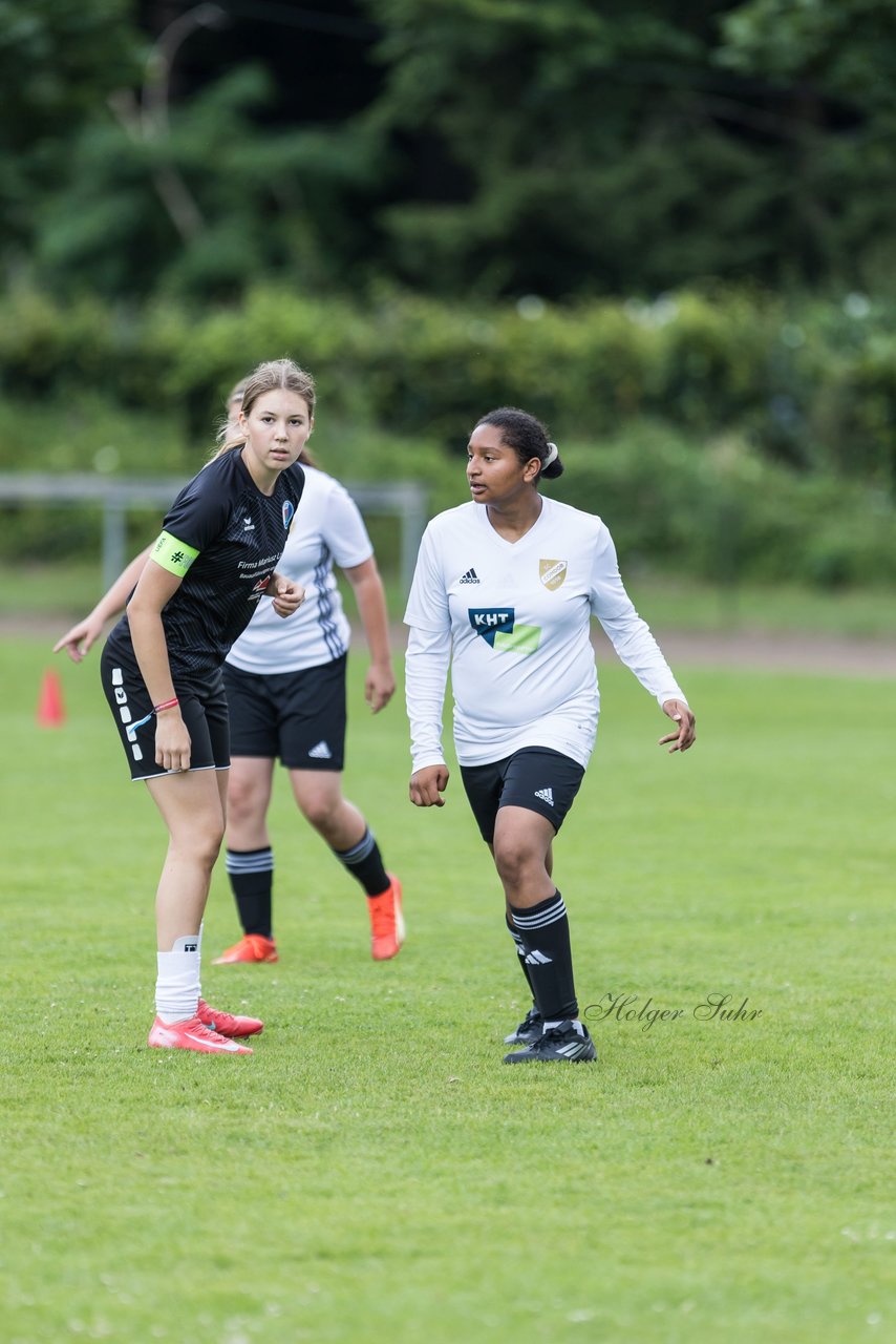 Bild 430 - Loewinnen Cup